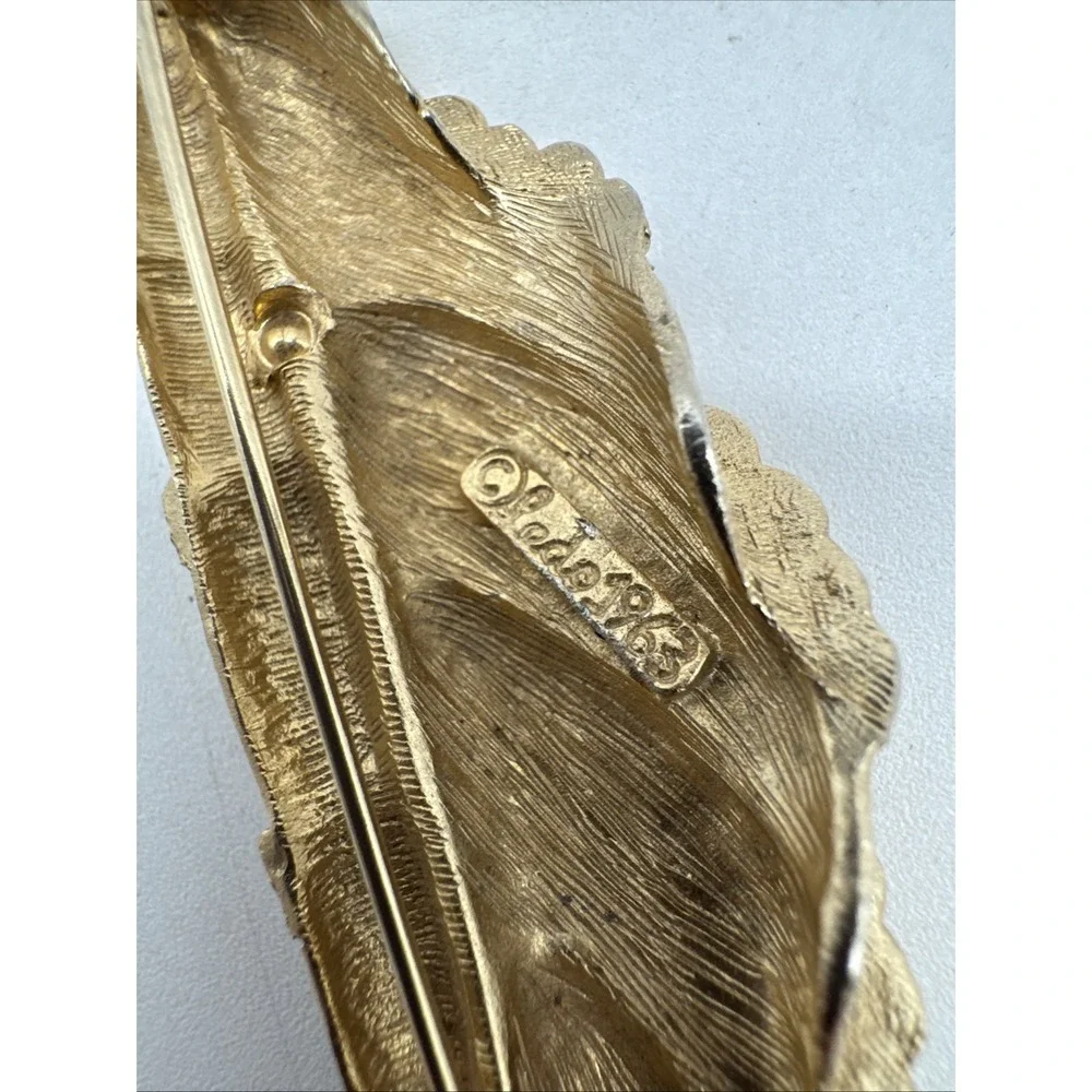 Vintage Signed Ledo 1963 Brushed Gold Tone Leaf Floral Brooch Pin 3.5